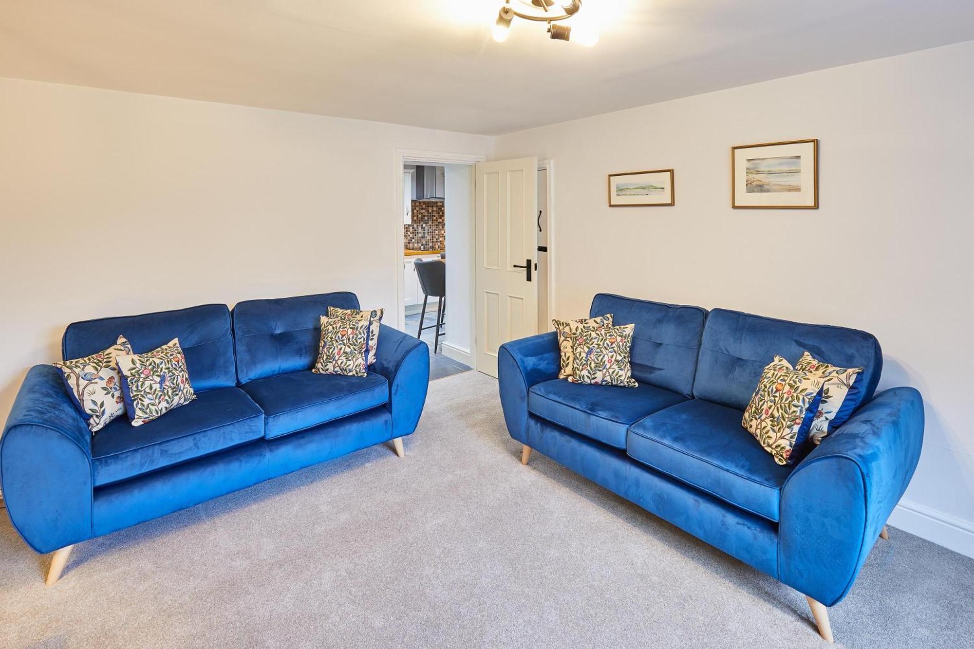 Host & - Kenmore Corbridge